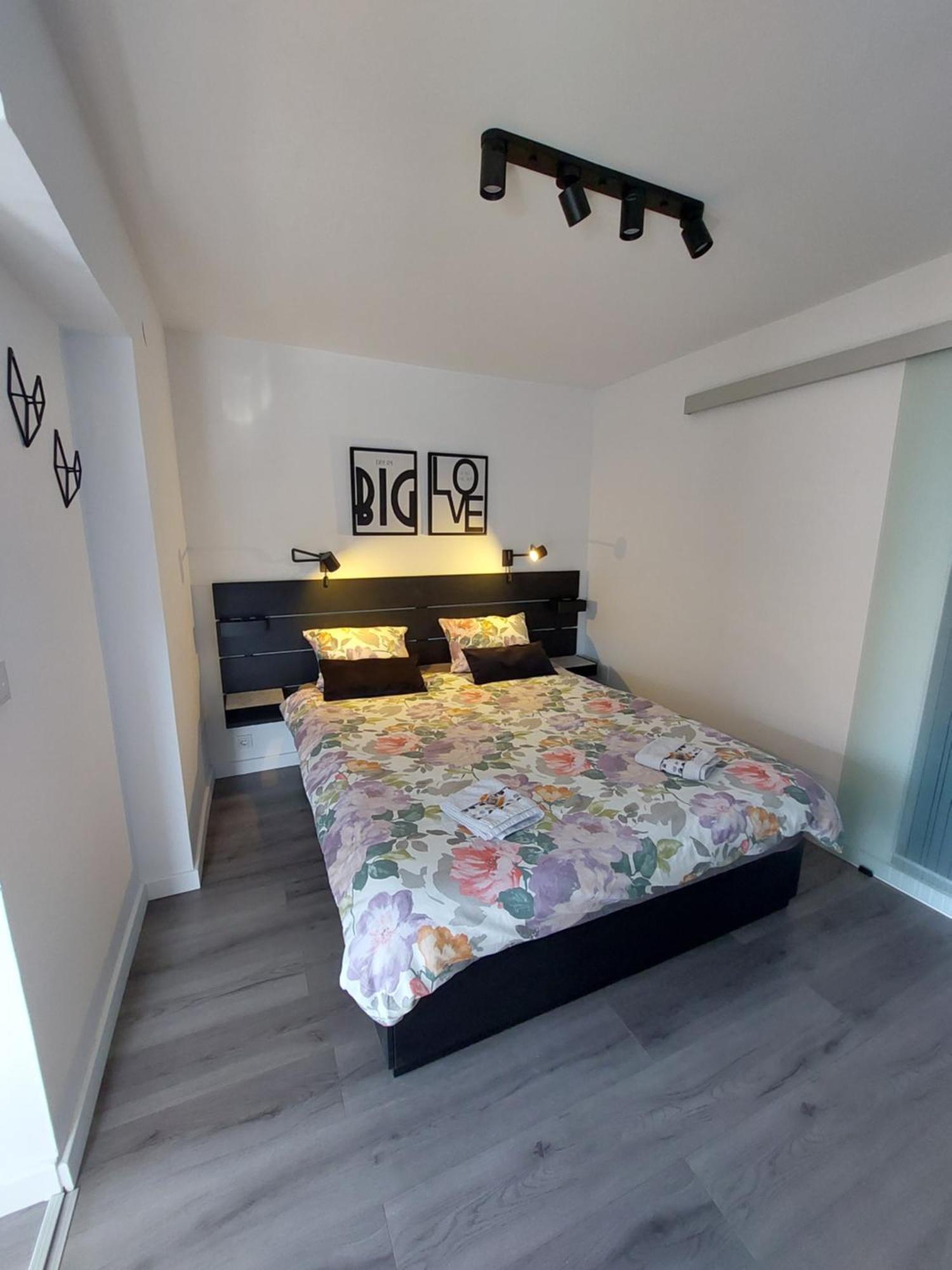 Palit Petra Rooms And Apartments חדר תמונה